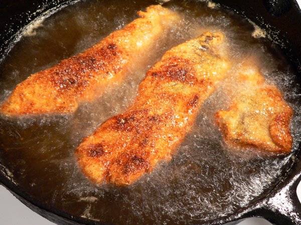 https://www.tasteofsouthern.com/wp-content/uploads/2012/10/Blue-Fish_25_brown-on-both-sides.jpg